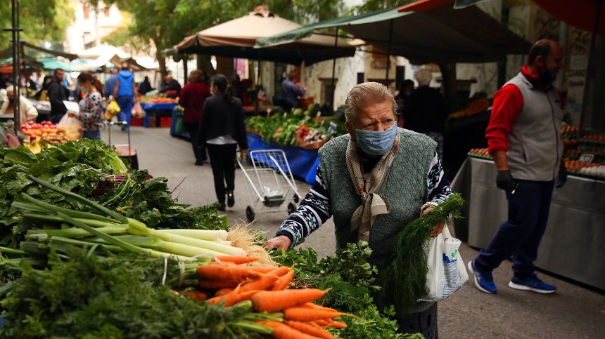 Ново повишение на цените на храните в Гърция, зехтинът скочи с близо 32%