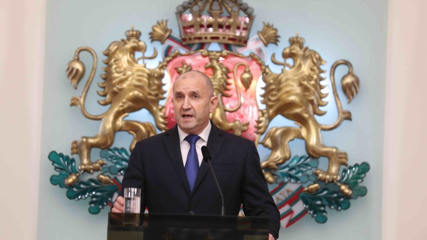 Радев: Борбата с олигархията е ключът ни към европейската интеграция