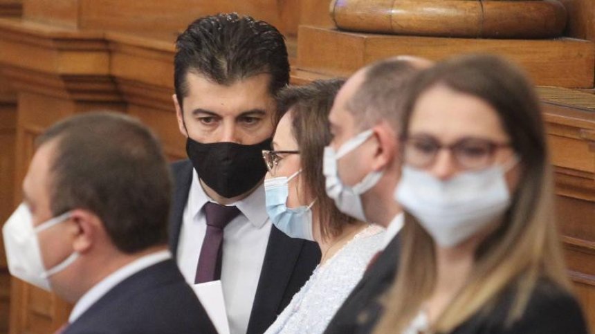 Политолози: Преговорите вещаят стабилно управление с добра коалиционна формула