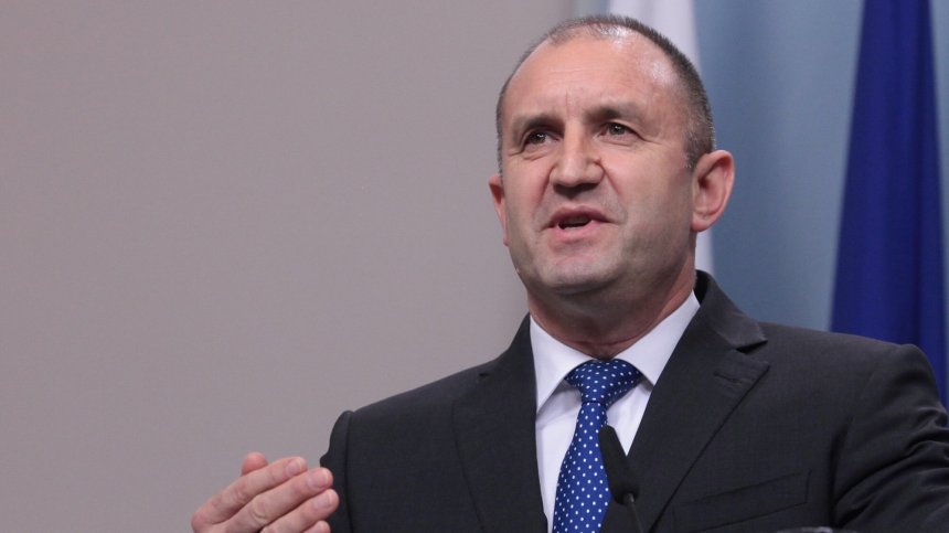 Радев наложи частично вето на Закона за енергетиката