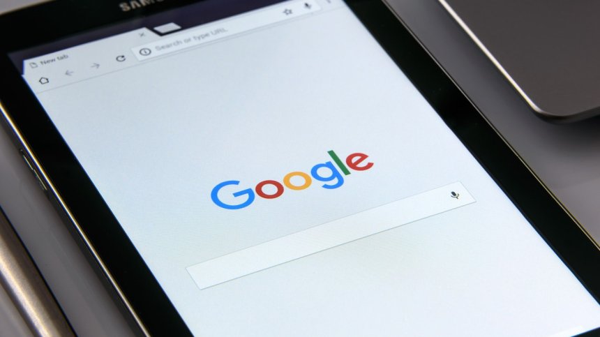 Google спира създаването на акаунти за руски потребители