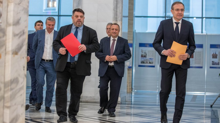 БСП се срещна с ГЕРБ и обяви общите приоритети (СНИМКИ)