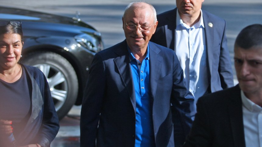 Ахмед Доган: Младежкото ДПС е инструментът за преодоляване на кризата