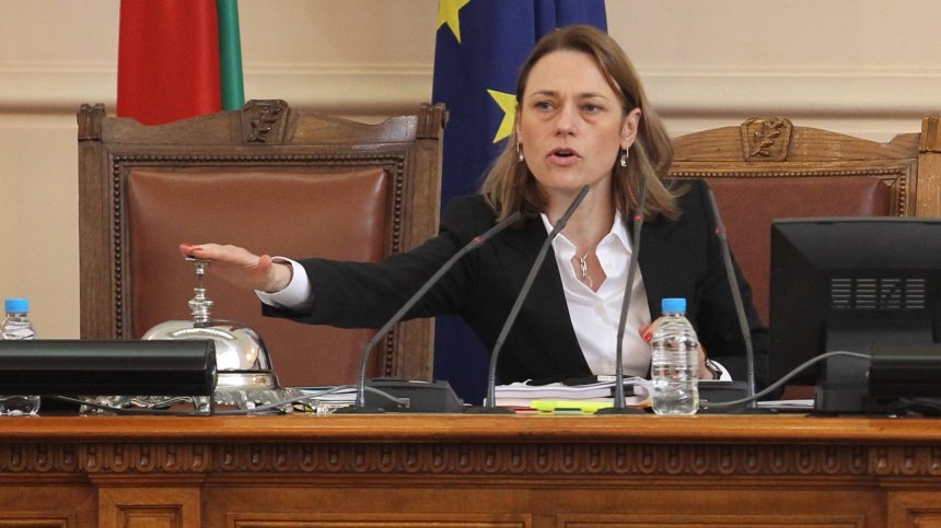 Започна извънредното заседание на НС