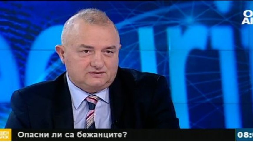 Николай Чирпанлиев: Трябва да има буферни зони извън ЕС за бежанците