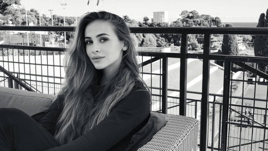 Българска песен обединява Бойко Борисов и гаджето на Гришо