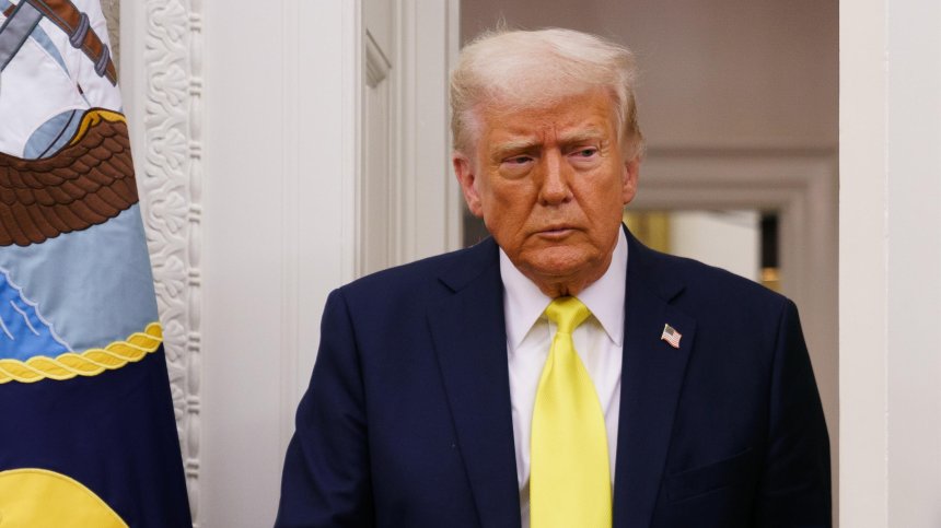 Администрацията на Тръмп разкри 10 000 страници за убийството Кенеди