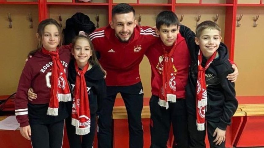 Деца изненадаха ЦСКА за Баба Марта