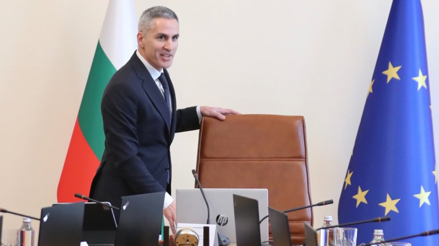 Как Съветът за мир на Тръмп скара Гюров и Пеевски - Йотова каза кой ще реши казуса (ВИДЕО)