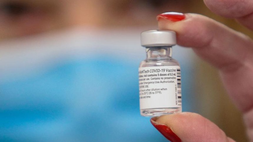 Получаваме около 50% от очакваните 35 000 дози от ваксината на Pfizer/Biontech