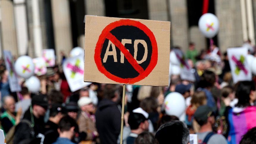 Протест в Германия против крайната десница