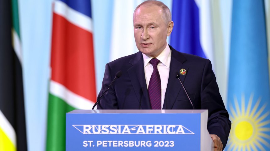 Путин: Украйна иска да е независима държава, а Западът - да я вкара в НАТО