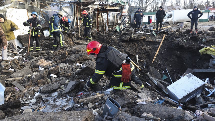 Руска ракета удари музей в Купянск: Загинал, ранени и затрупани под отломките