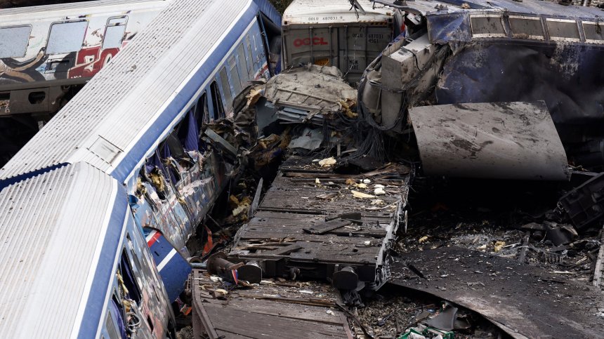 В Гърция идентифицират жертвите само по ДНК: Да помнят мъртвите хубави и добри