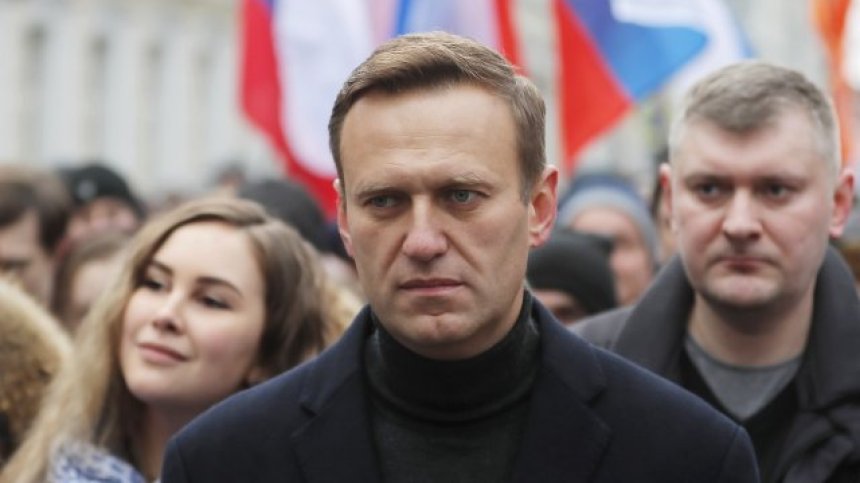 Разследват Навални за мошеничество в особено големи размери