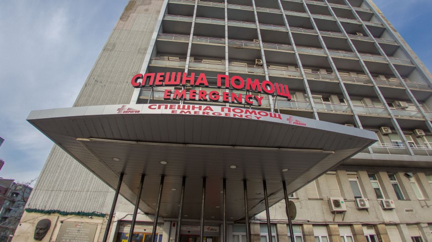 Емоционално: Роднини посрещнаха двамата изписани оцелели в Ада на "Струма"