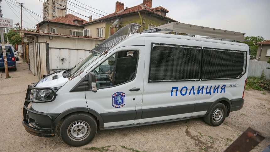 Двама братя убили с кухненски нож свой съсед в Алдомировци