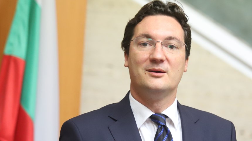 Крум Зарков: Властта трябва да се разследва от хора, свободни от политическо влияние