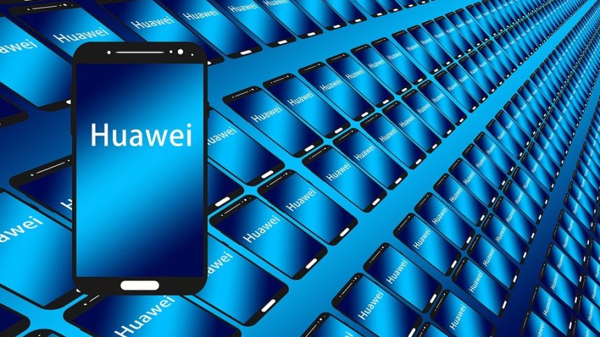 Huawei съди Федералната комуникационна комисия на САЩ