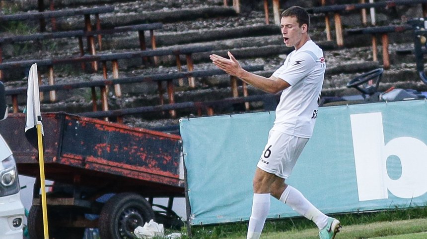 Мартин Георгиев от "Славия" няма да се връща в "Барселона"?