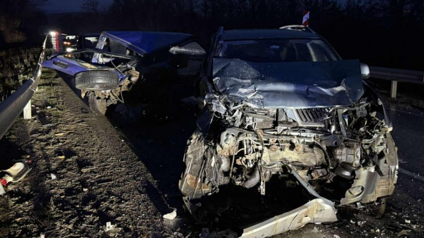 Жена е с опасност за живота след катастрофа на пътя Враца - Криводол