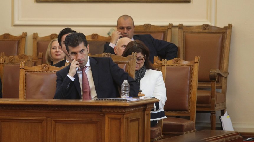 Ще излезе ли математиката преди вота? Радулов разчита на повече "въздържали се"