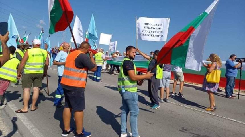 Протести и блокирани пътища в страната, от "Автомагистрали - Черно море" с ултиматум