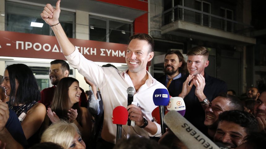 СИРИЗА вече си има нов лидер: Кой е Стефанос Каселакис?