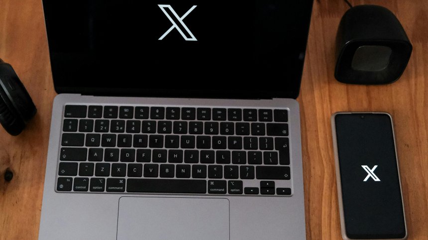 ЕК: Платформата X експлоатира своя интерфейс и заблуждава потребителите