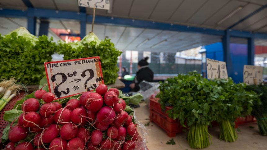 Държавата иска "таван" на надценките на храни - доволни ли са производителите?