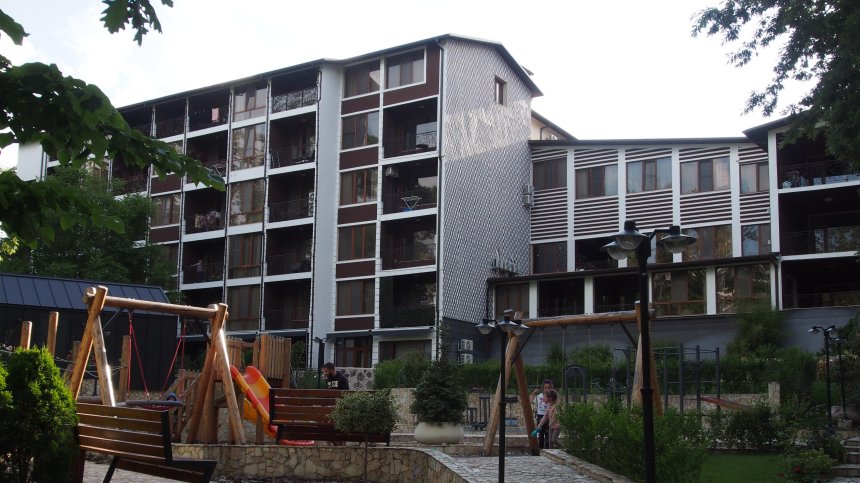 Жителите на "Баба Алино": Станахме заложници, ще сезираме европейски институции