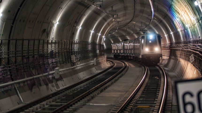 Метрото в София минава на празнично разписание 