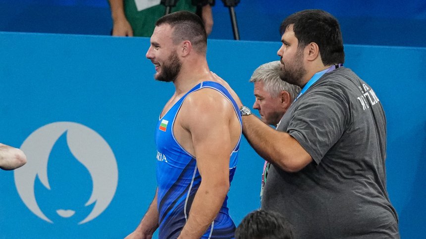 Трима българи излизат в битки на Олимпийските игри в Париж