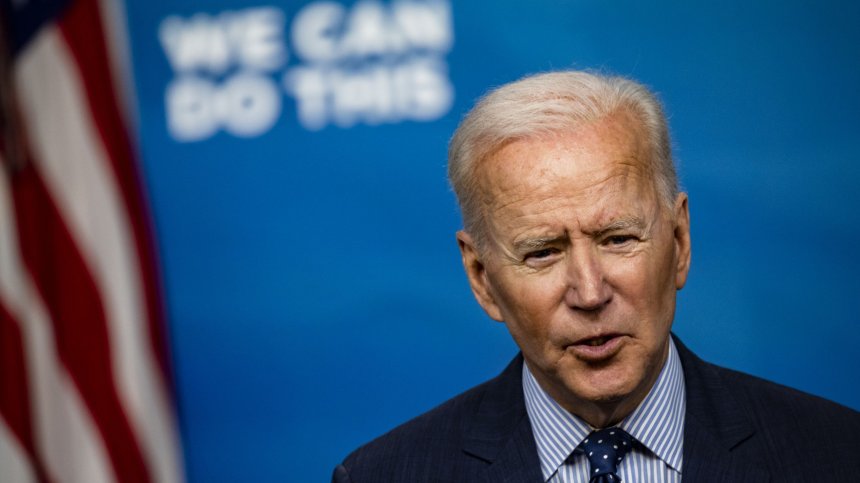 Байдън ще настоява пред Путин за преследване на хакерите от Русия