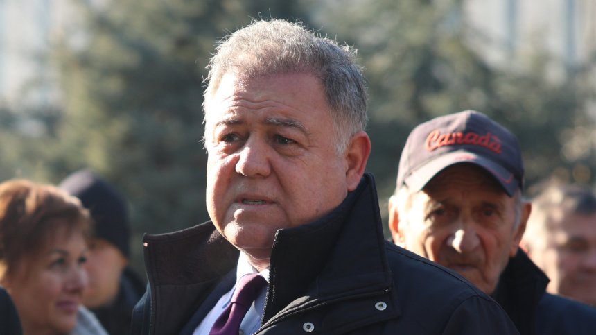 Политическа буря заради новия посланик в Киев Николай Ненчев