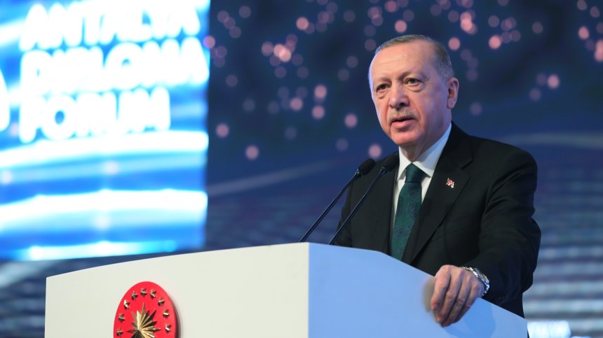 Ердоган предложи на Путин и Зеленски да се помирят в Турция