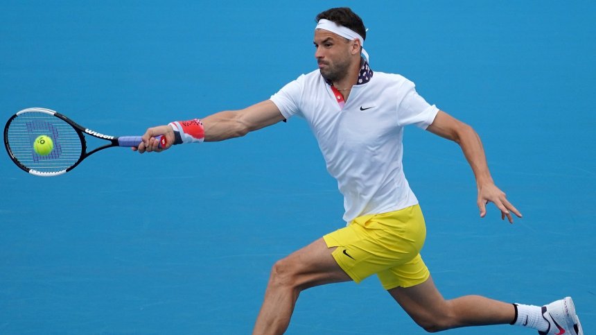 Гришо и Шарапова в закачка за жълтите шорти на българина