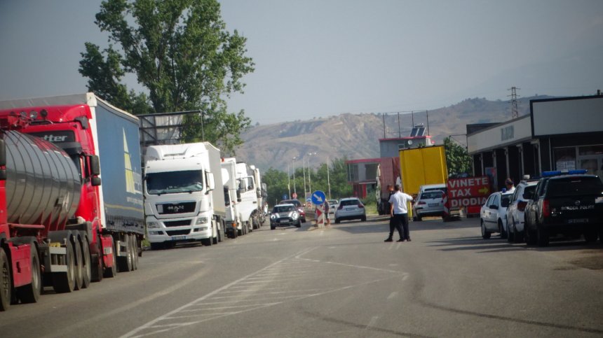 Натоварен трафик на "Кулата", от "Гранична полиция" препоръчват алтернативни маршрути