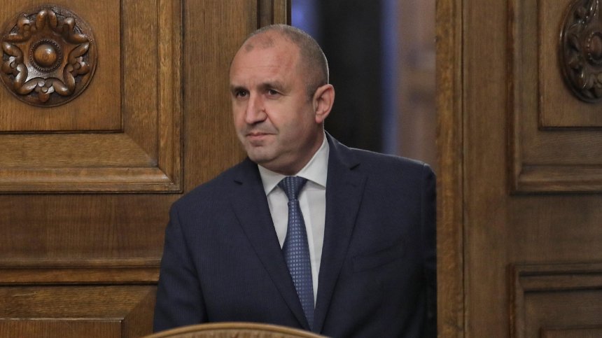 Радев: Няма пълен консенсус за декларация за изхода от войната в Украйна