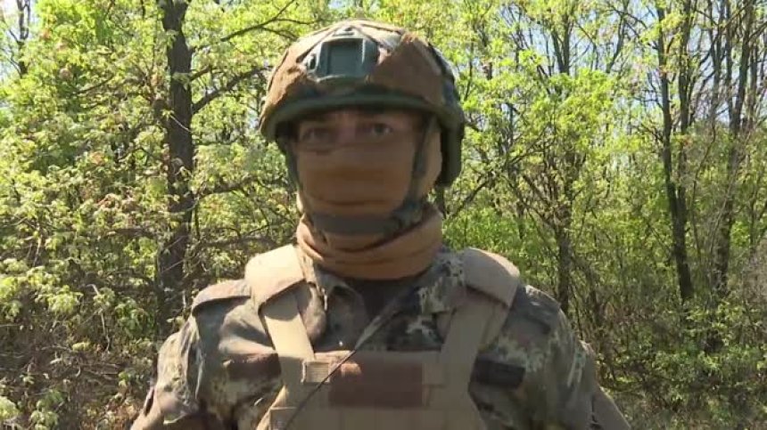 Командоси в действие: Спецчасти демонстрираха обезвреждане с дронове (ВИДЕО)