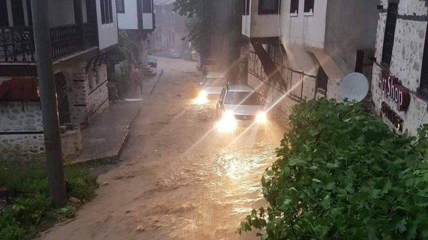 Обстановката в Перник и Благоевград се нормализира постепенно