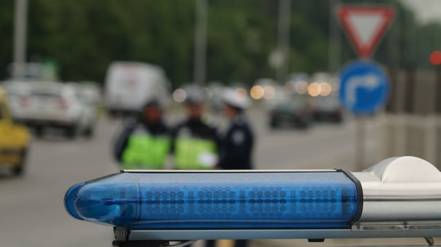 Двама мъже пребиха свой спътник в кола за 55 евро