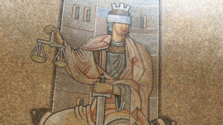 Учителка от Класическата гимназия получи условна присъда за убийство на пътя