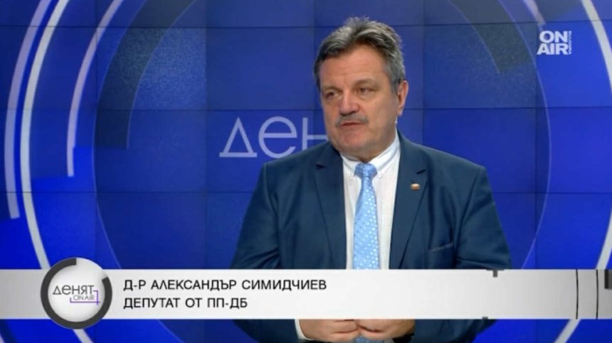 Д-р Александър Симидчиев: Бихме подкрепили следващ вот на недоверие