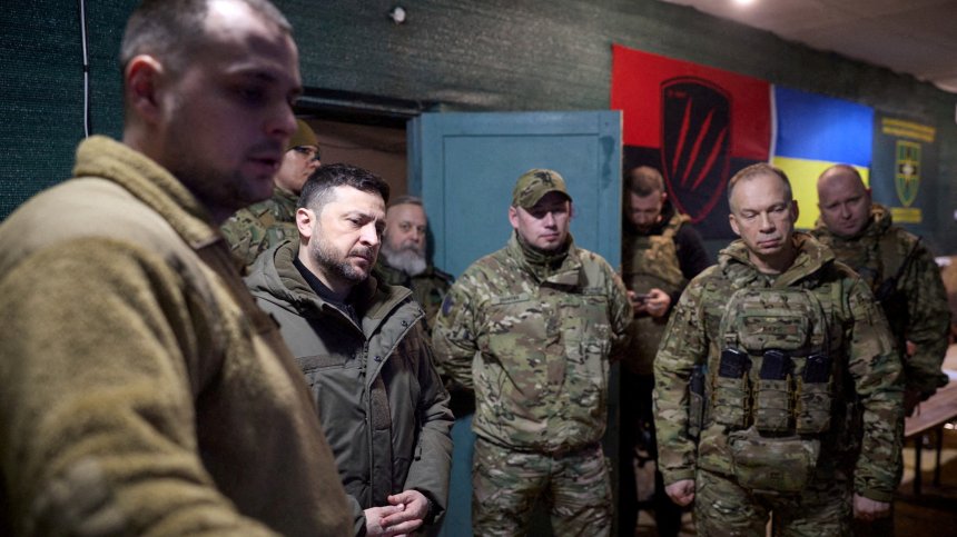 Зеленски обяви реформа в армията: Държавата трябва наистина да уважава пехотинеца
