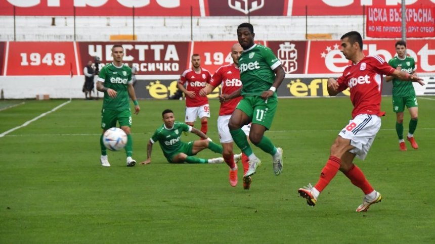 "Берое" би шута на трима футболисти, двама били в неизвестност