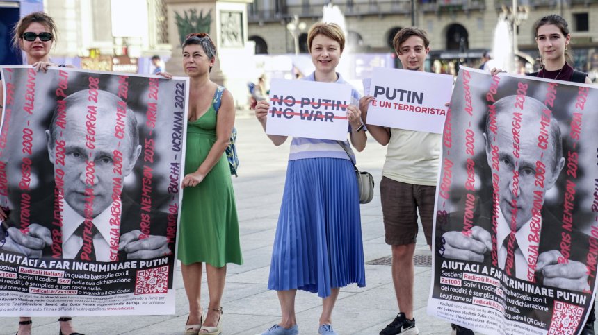 "Евробарометър": Европейците одобряват подкрепата на ЕС за Украйна