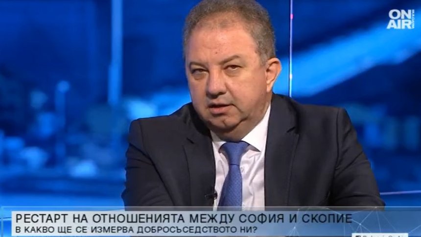 Ячев: Абсолютно безпредметно и безрезултатно посещение на Петков в Северна Македония