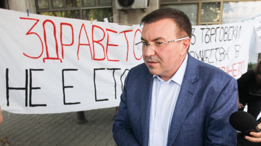 Министър Ангелов обяви новите мерки, заповед ще има в четвъртък