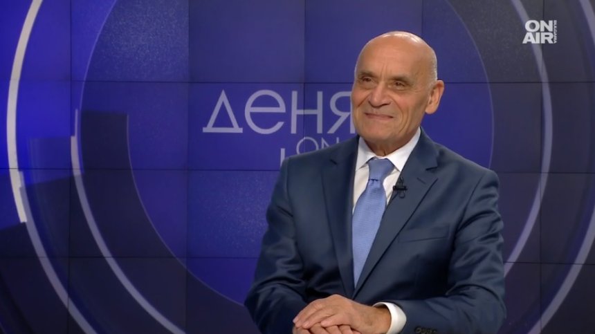 Адв. Рангелов посочи как Конституционният съд може да спре освобождаването на Гешев